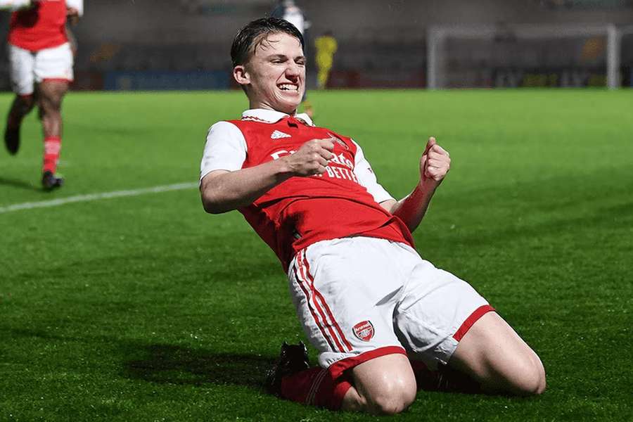 Jimi Gower terminou contrato com o Arsenal