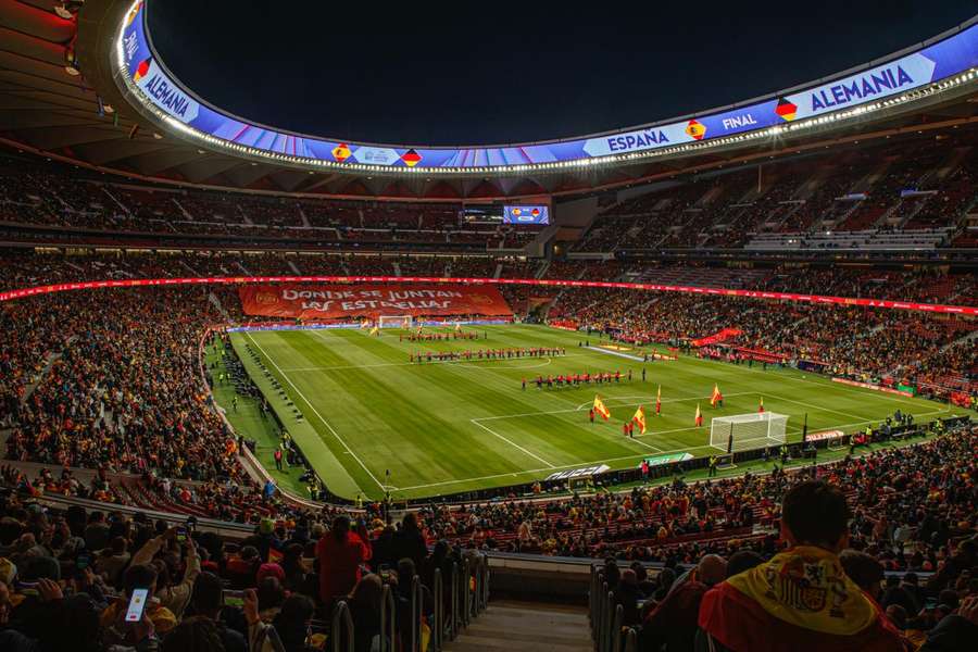 El Metropolitano, vestido de gala