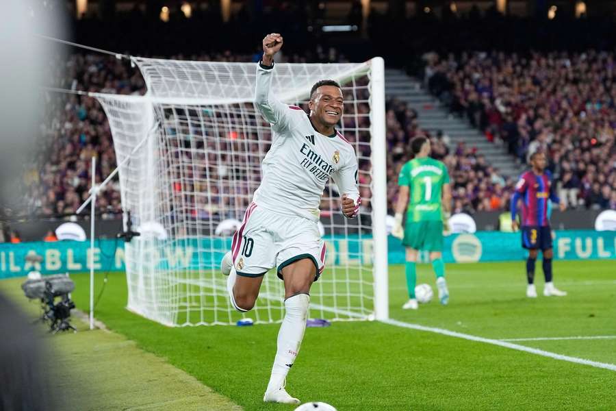 Kanonýr Realu Madrid Kylian Mbappé Kanonýr Realu Madrid Kylian Mbappé
