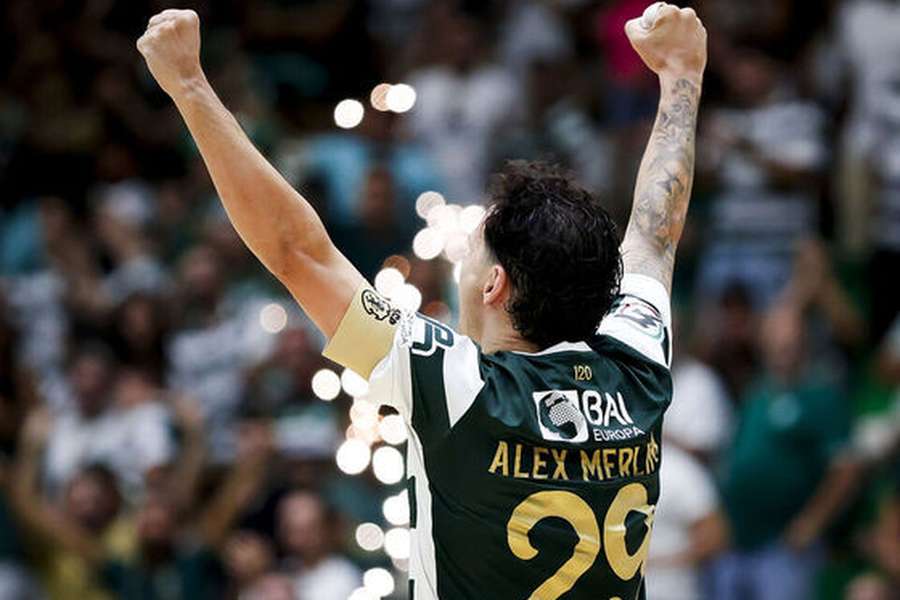 Alex Merlim, ala e capitão do Sporting Alex Merlim, ala e capitão do Sporting