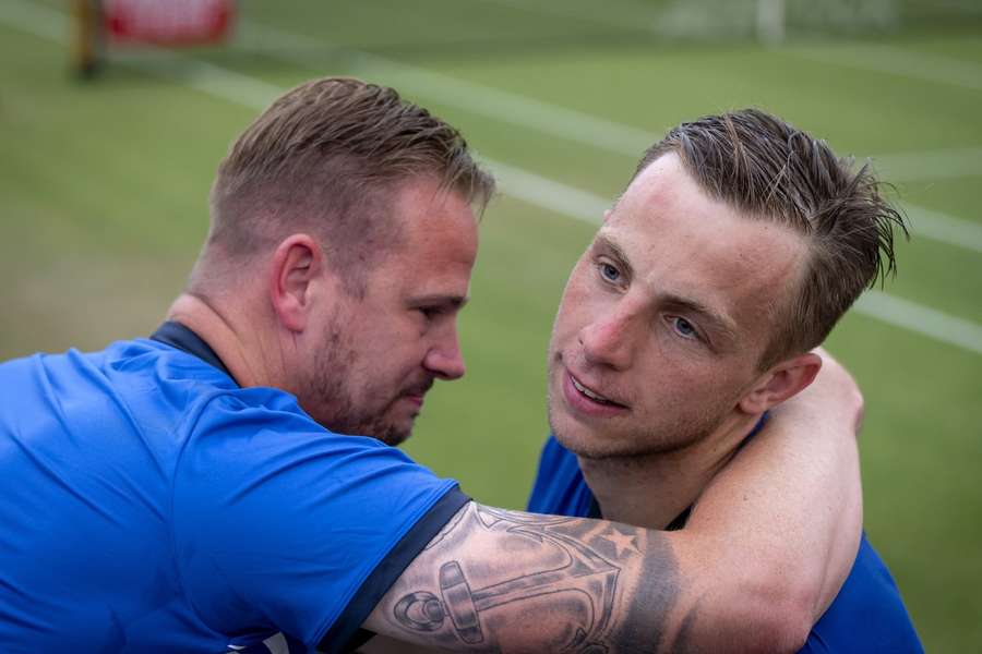 Kristof Vliegen and Tallon Griekspoor (R) after Griekspoor's tournament win in Rosmalen in 2023