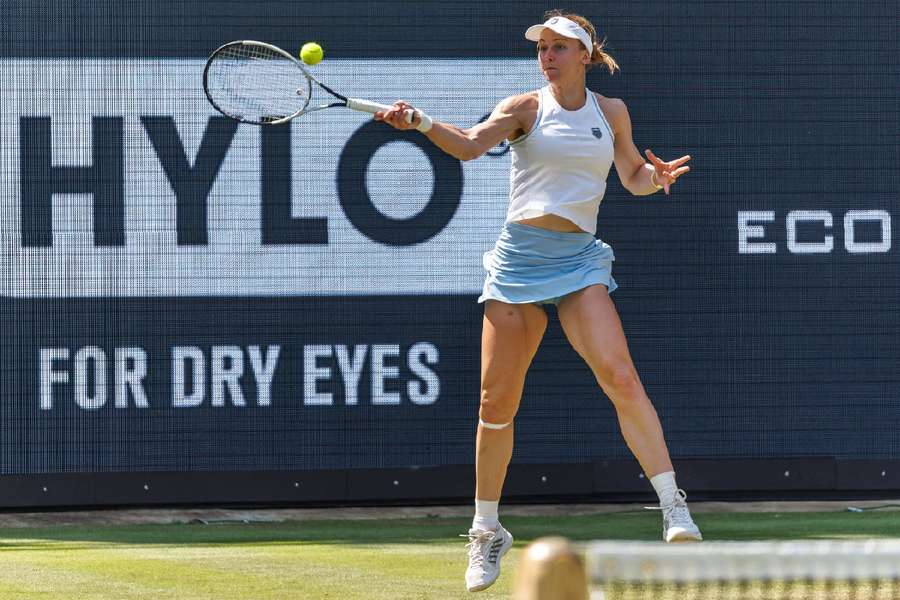 Samsonova in action 