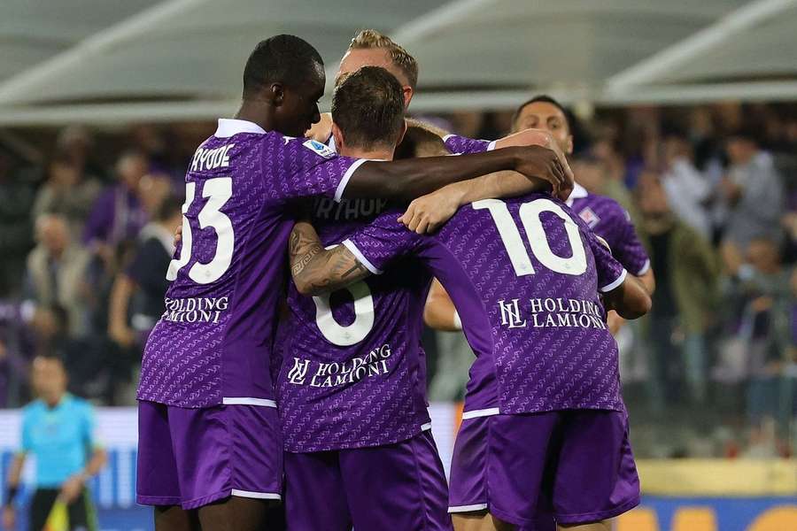 Fiorentina deu a volta para vencer o Monza