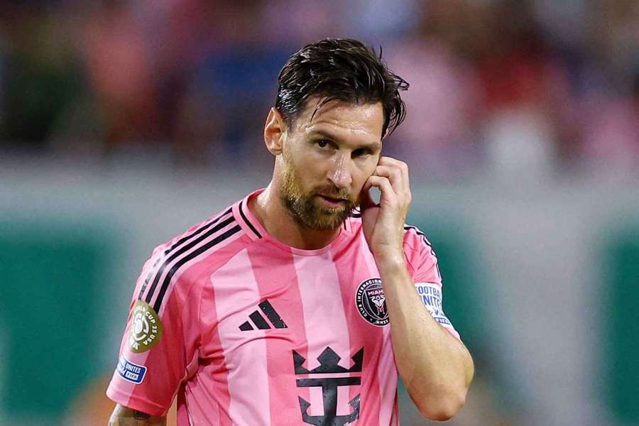Messiho čaká stret s niekdajším zamestnávateľom.