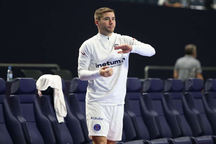 Sterspeler Steins speelt op WK handbal met overleden vader in gedachten