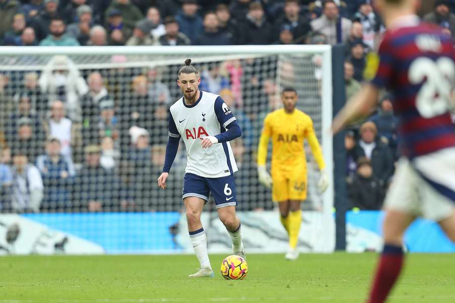 Tottenham a pierdut duelul cu Newcastle
