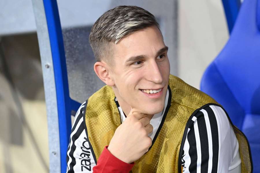 Schlotterbeck ist für das Spiel am Montag fraglich Schlotterbeck ist für das Spiel am Montag fraglich