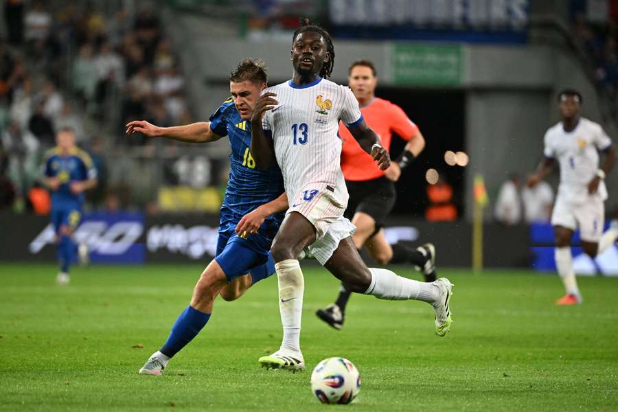 Manu Koné face à l'Ukraine.