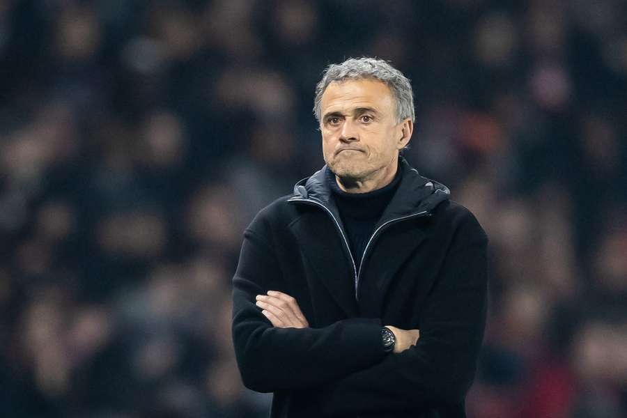 PSG coach Luis Enrique on the sidelines during his team's matchup against Brest. (February 2025)