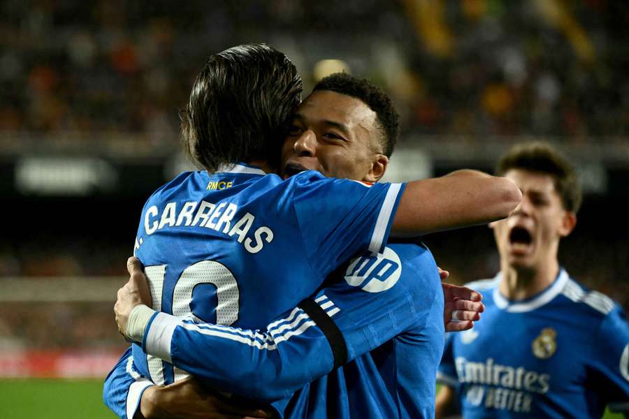 Real Madrid porazil Valencii 2:0.