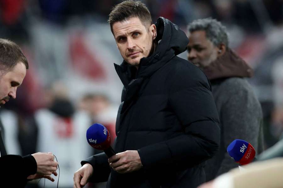 Kehl resigns as Borussia Dortmund sporting director with immediate effect Kehl resigns as Borussia Dortmund sporting director with immediate effect