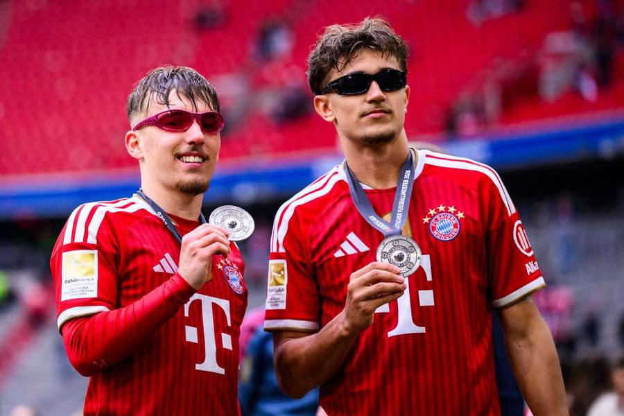 Karl (l.) und Bischof (r.) nach dem Gewinn der deutschen Meisterschaft Karl (l.) und Bischof (r.) nach dem Gewinn der deutschen Meisterschaft