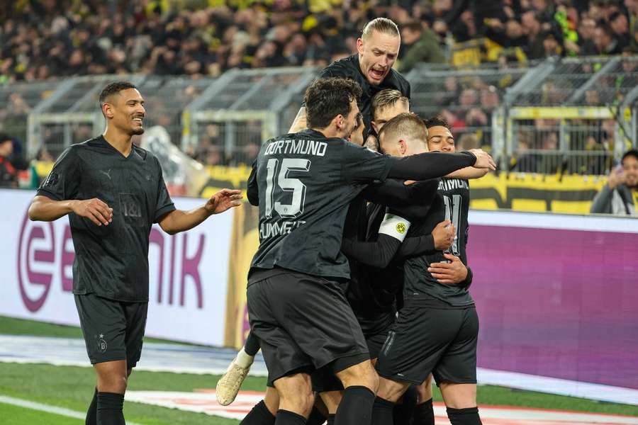 Hráči Dortmundu by chceli získať majstrovský titul.