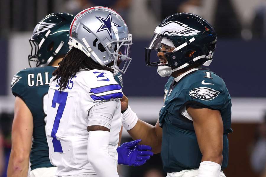 Trevon Diggs (Cowboys) confronts Jalen Hurts (Eagles) during a game in 2024