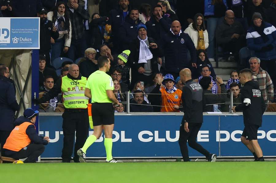 Confusão no final do jogo aconteceu no interior do túnel do Dragão