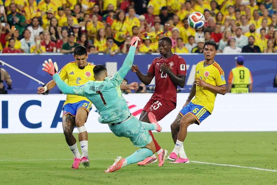 Diogo Costa em ação