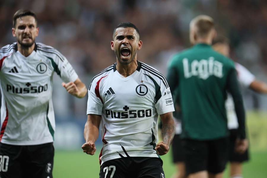 Było nerwowo, ale jest szczęśliwe zakończenie. Legia z awansem do fazy ligowej LK Było nerwowo, ale jest szczęśliwe zakończenie. Legia z awansem do fazy ligowej LK