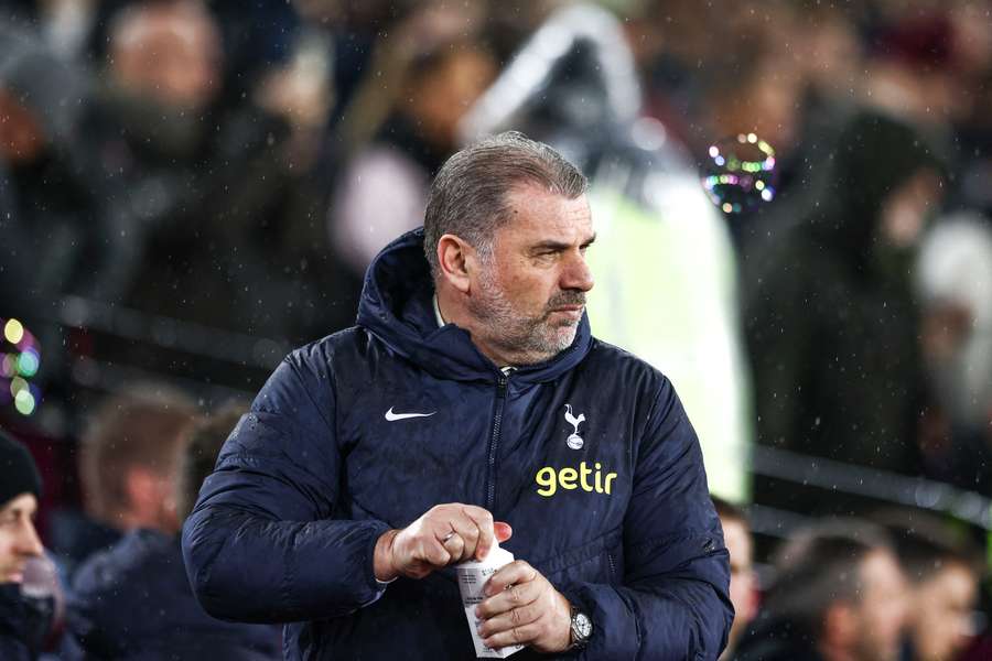 Postecoglou se réjouit de l'avenir financier des Spurs.