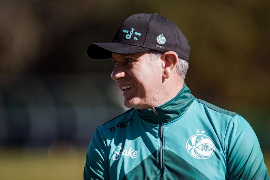 Claudio Tencati foi demitido do Juventude após sete jogos