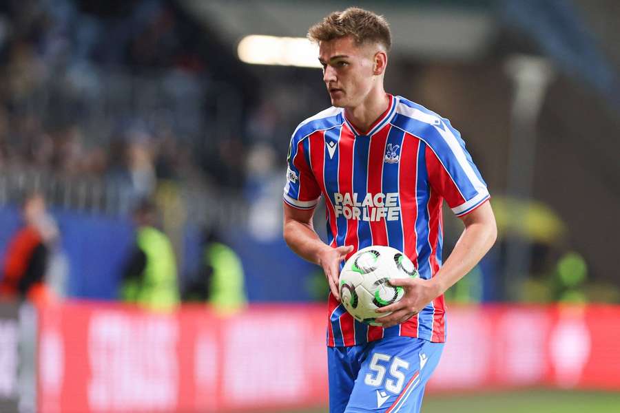 Devenny ponders favoured position at Crystal Palace