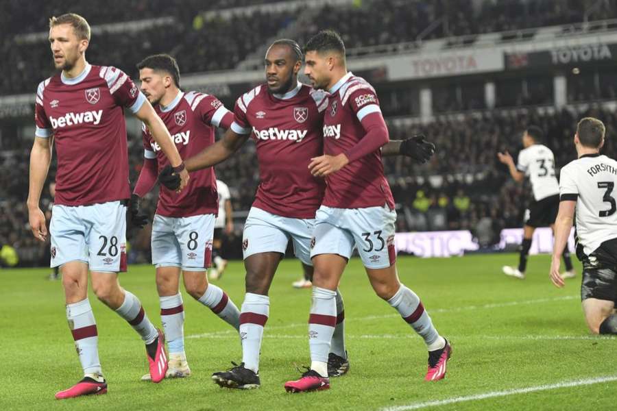 West Ham vyradil Derby, FA Cup bude pokračovať v rýchlom slede