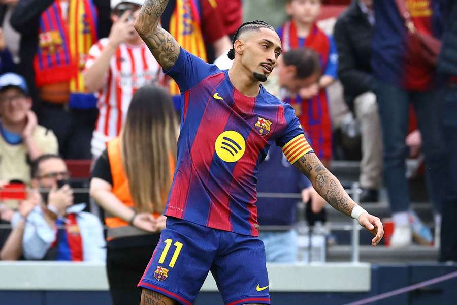 Raphinha happy entering new contract talks with Barcelona Raphinha happy entering new contract talks with Barcelona