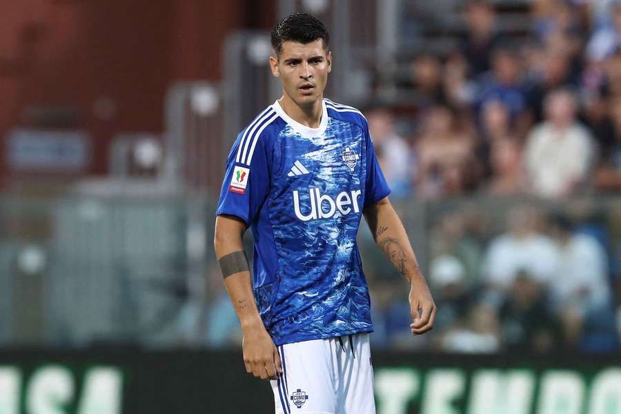 Morata ya defiende los colores del Como