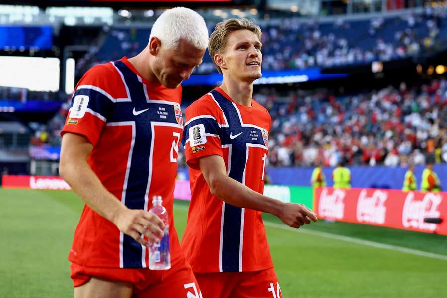 Martin Ödegaards Rolle im norwegischen Nationalteam ist umstritten. Martin Ödegaards Rolle im norwegischen Nationalteam ist umstritten.