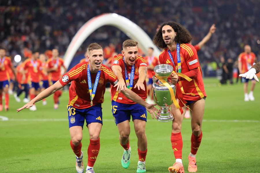 Dani Olmo, Fermín e Cucurella