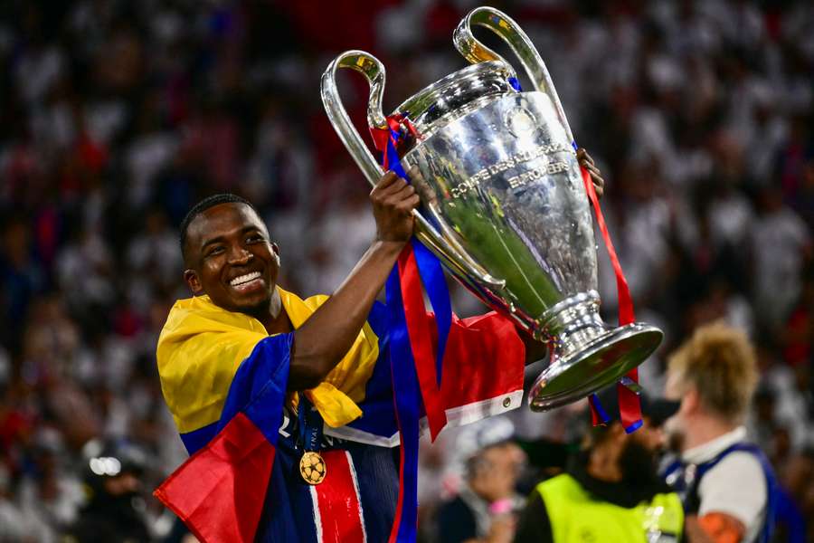 Willian Pacho, un ecuatoriano feliz.