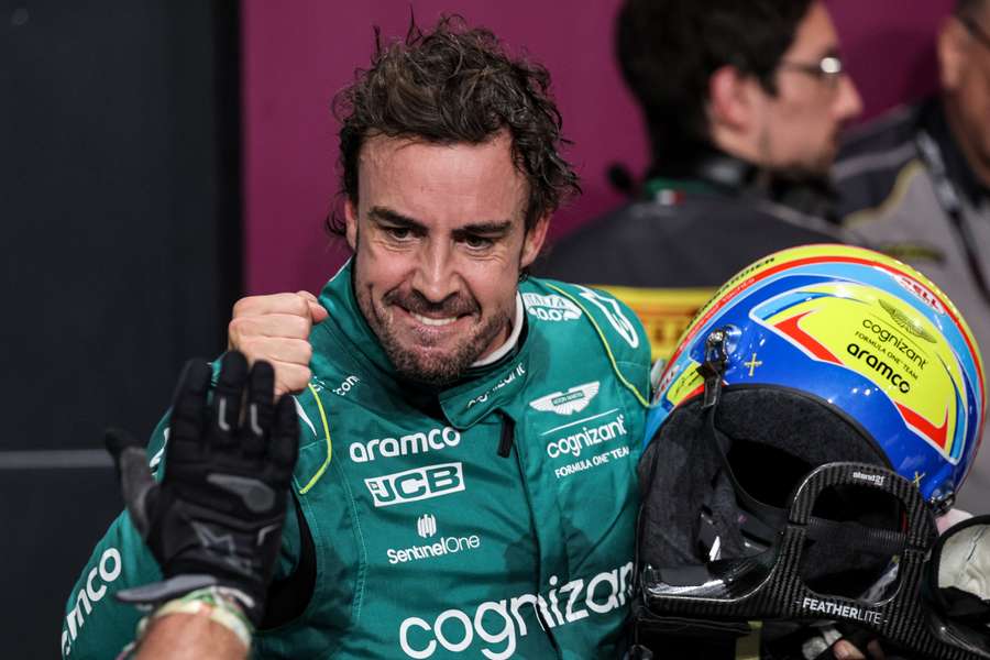 Alonso celebró con rabia su segundo puesto en la clasificación.