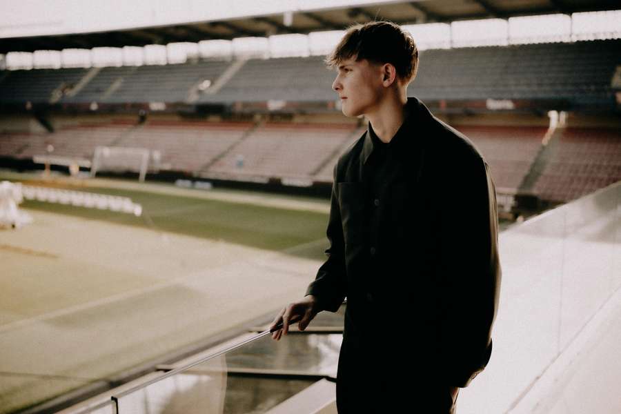 Na Letné myslí na budoucnost. Sparta v tichosti dotáhla milionový přesun defenzivního talentu