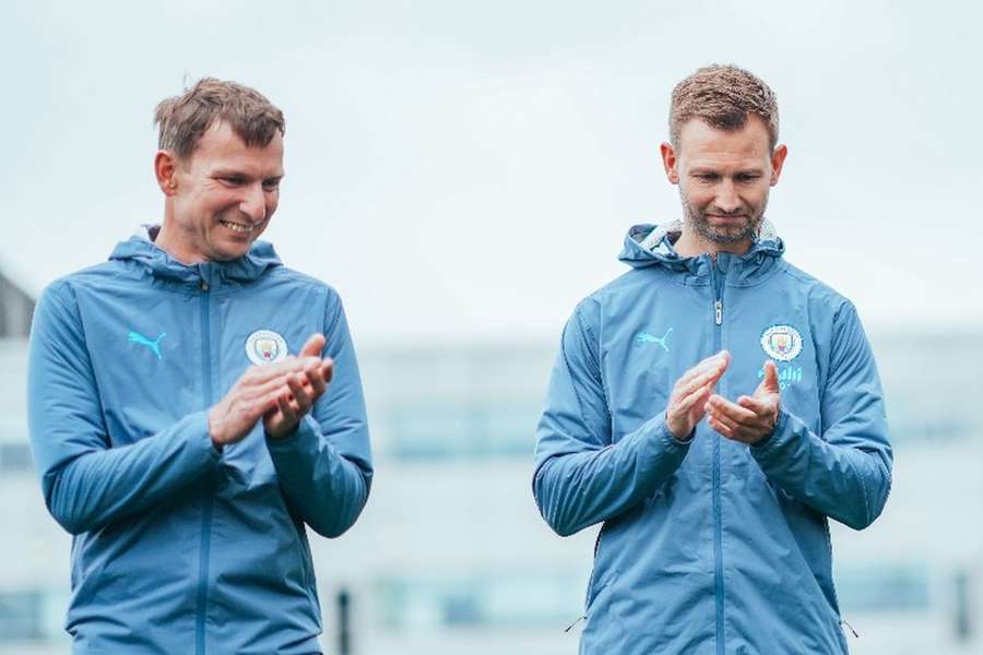 Pepijn Lijnders y James French se incorporan al equipo de Guardiola.