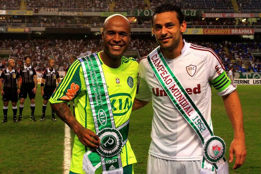 Marcos Assunção (esq.) e Fred durante Brasileirão de 2012 Marcos Assunção (esq.) e Fred durante Brasileirão de 2012