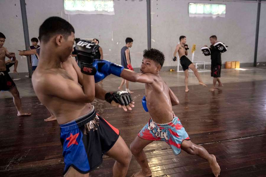 Lethwei, el arte marcial hiperviolento que fascina en plena guerra