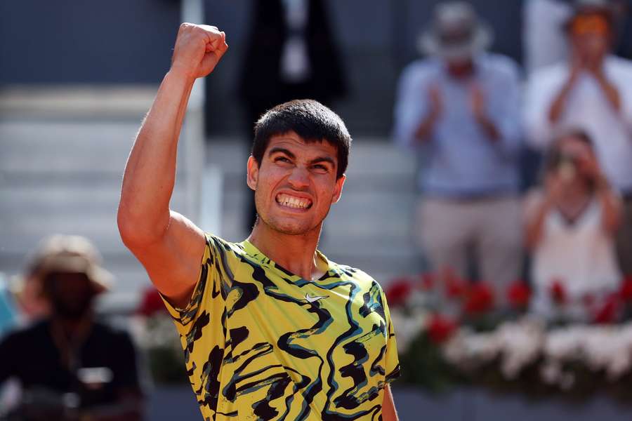 Alcaraz e Struff vão disputar final do Masters 1000 de Madri