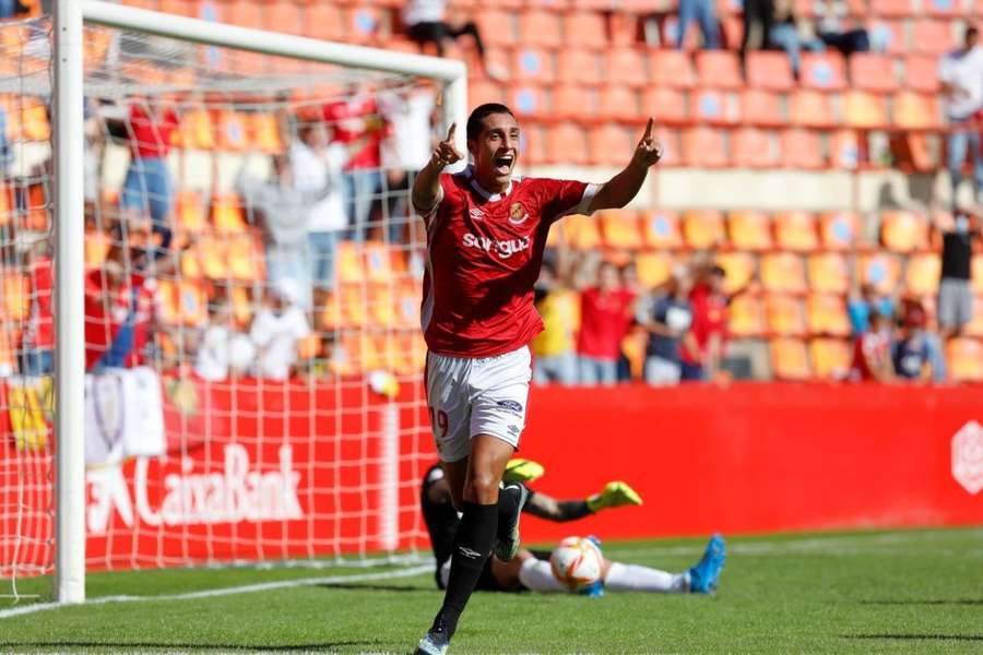 Pablo Fernández ao serviço do Nástic