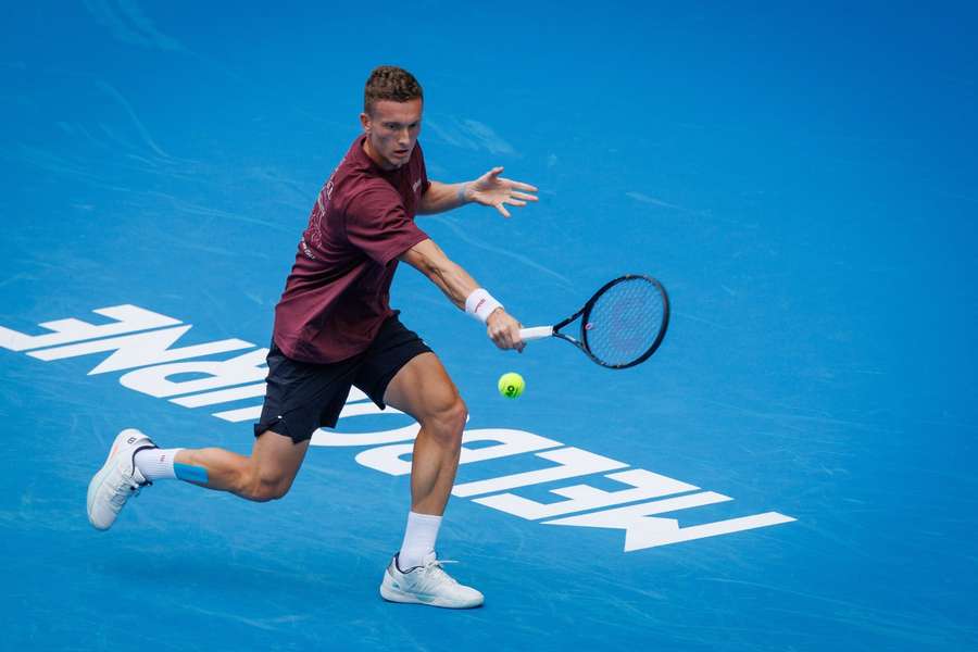 Lehečka bude favoritem zápasu.