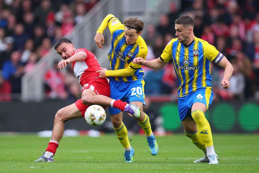 Dávid Strelec si nakoniec zahrá o Premier League. Dávid Strelec si nakoniec zahrá o Premier League.