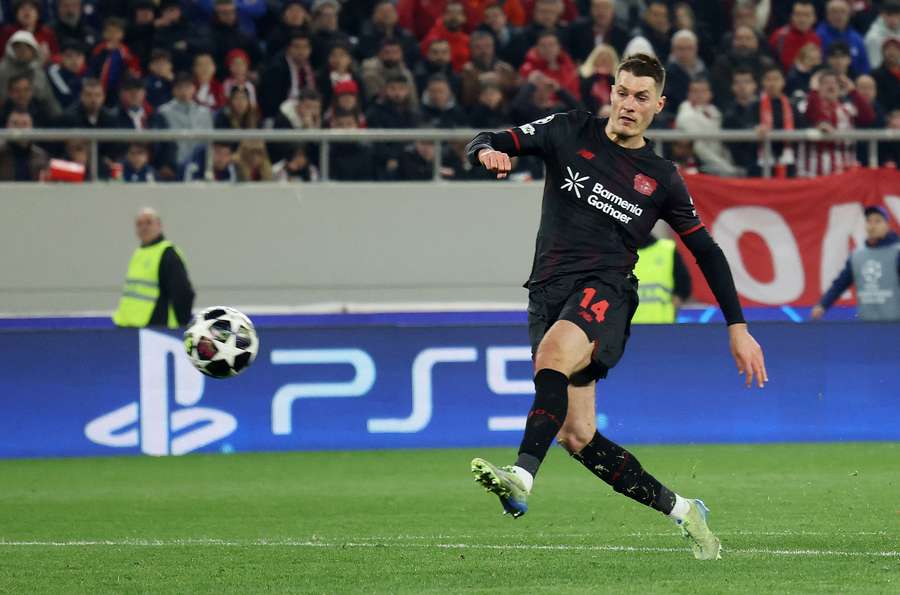 Patrik Schick nets for Bayer Leverkusen