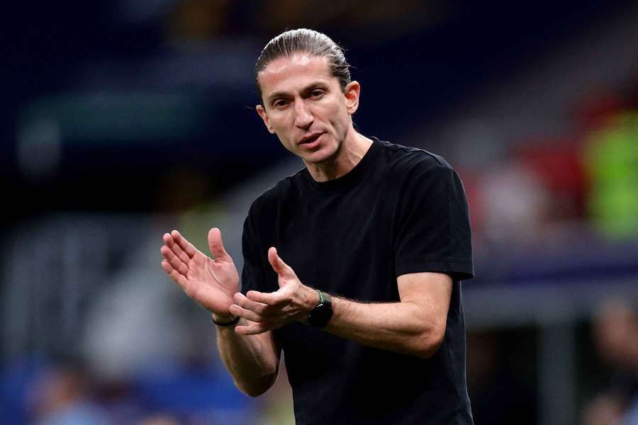 Filipe Luís se mostrou confiante para o duelo contra o PSG Filipe Luís se mostrou confiante para o duelo contra o PSG