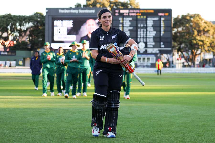 Amelia Kerr leaves the field after her stunning knock