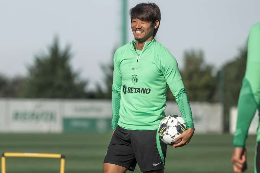 Morita, médio internacional japonês do Sporting