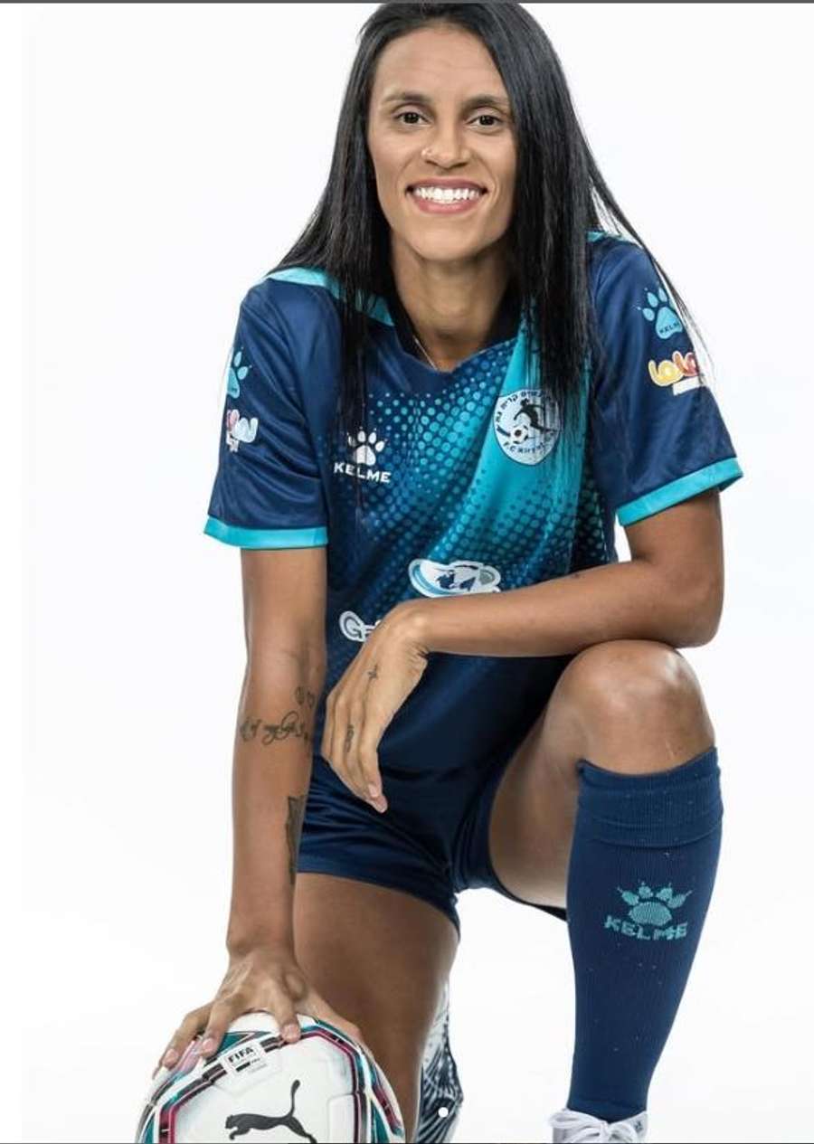 Bruna Natieli Plaskievics of Kiryat Gat
