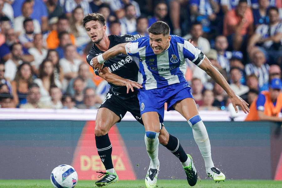 Tomás Händel diante do FC Porto