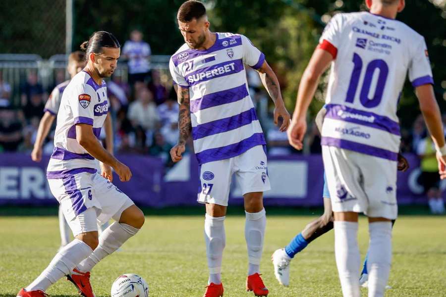 LIVE Poli Timișoara - ASA Târgu Mureș LIVE Poli Timișoara - ASA Târgu Mureș