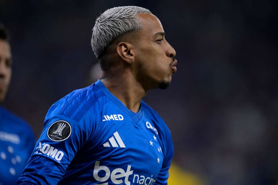 Matheus Pereira foi o grande destaque da goleada do Cruzeiro sobre o Barcelona de Guayaquil Matheus Pereira foi o grande destaque da goleada do Cruzeiro sobre o Barcelona de Guayaquil