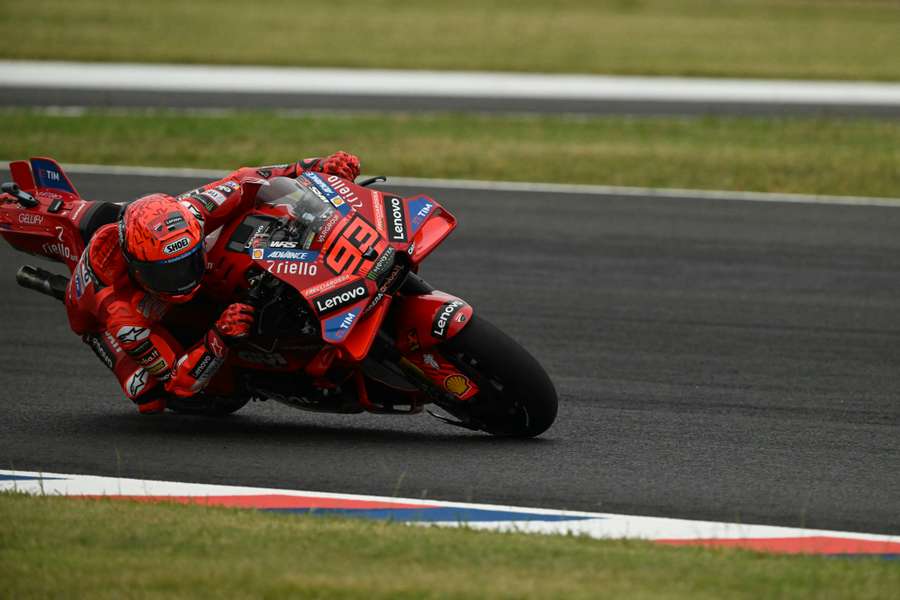 Marc Marquez in sella alla Ducati a Termas de Rio Hondo