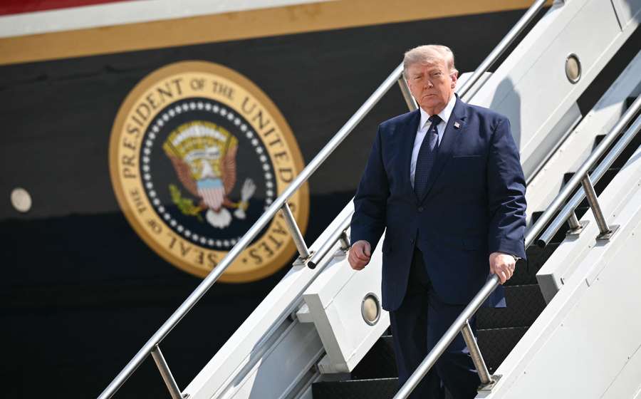 Trump em chegada a Nova York para recepção da FIFA Trump em chegada a Nova York para recepção da FIFA