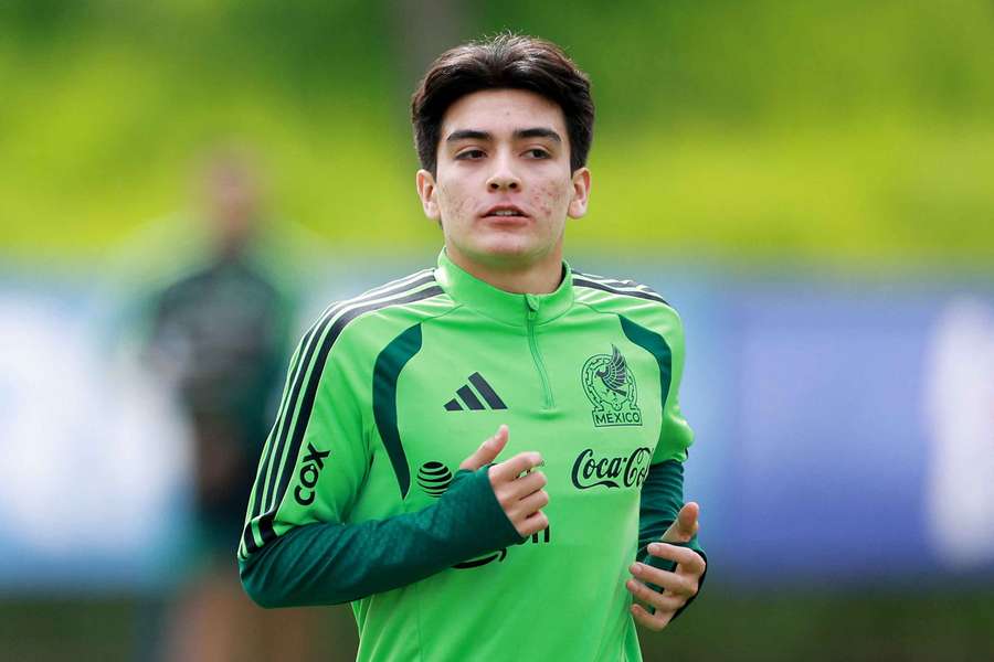 Gilberto Mora à l'entraînement avec le Mexique.